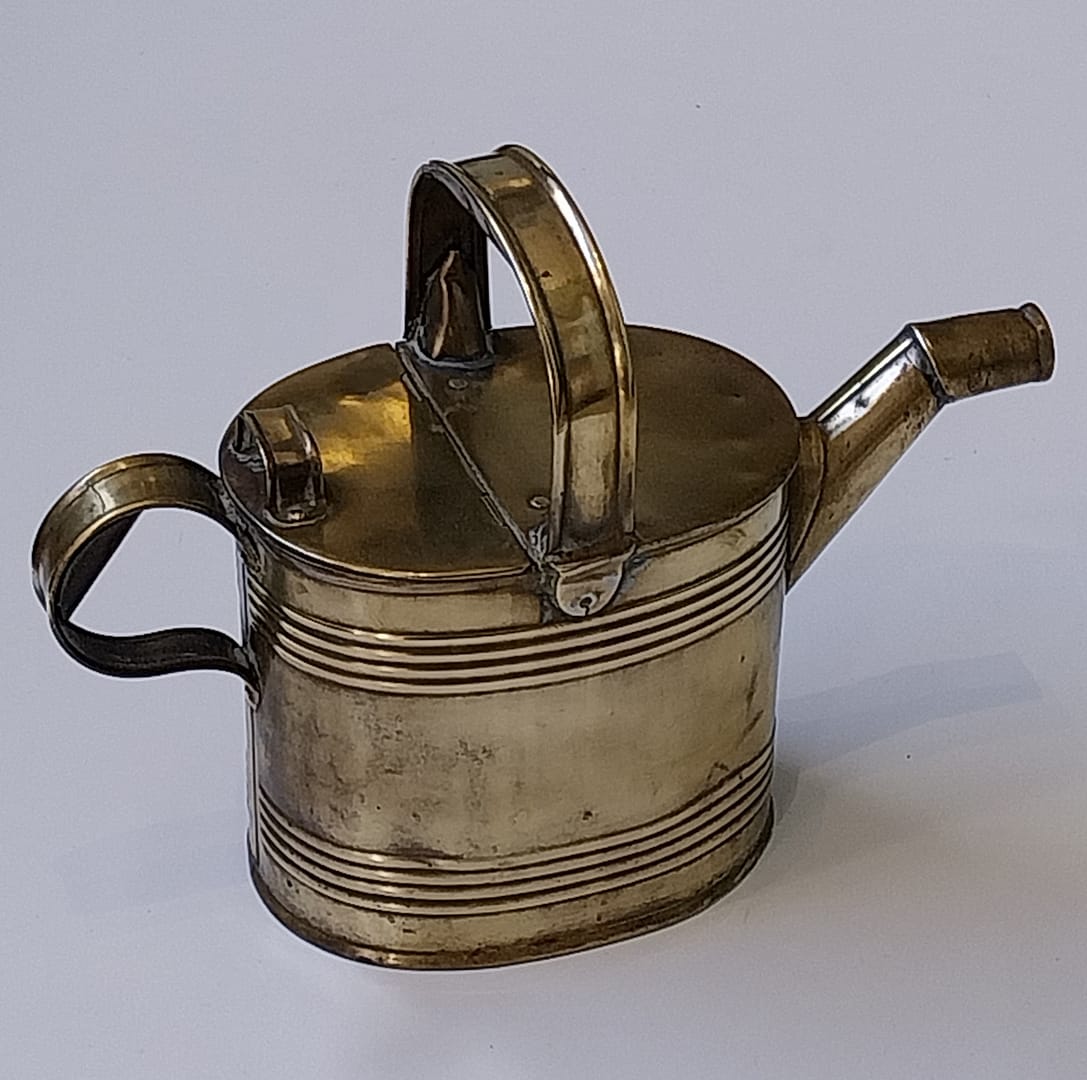 Engelse messing plantengieter van rond 1900