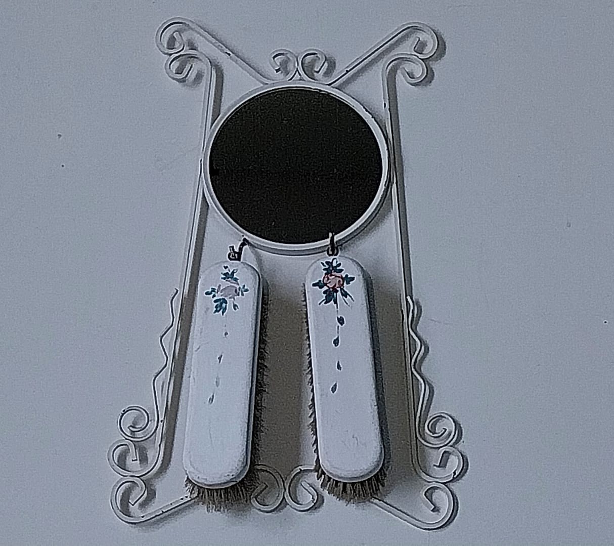 Brocante kaptafelspiegel- en borstelset