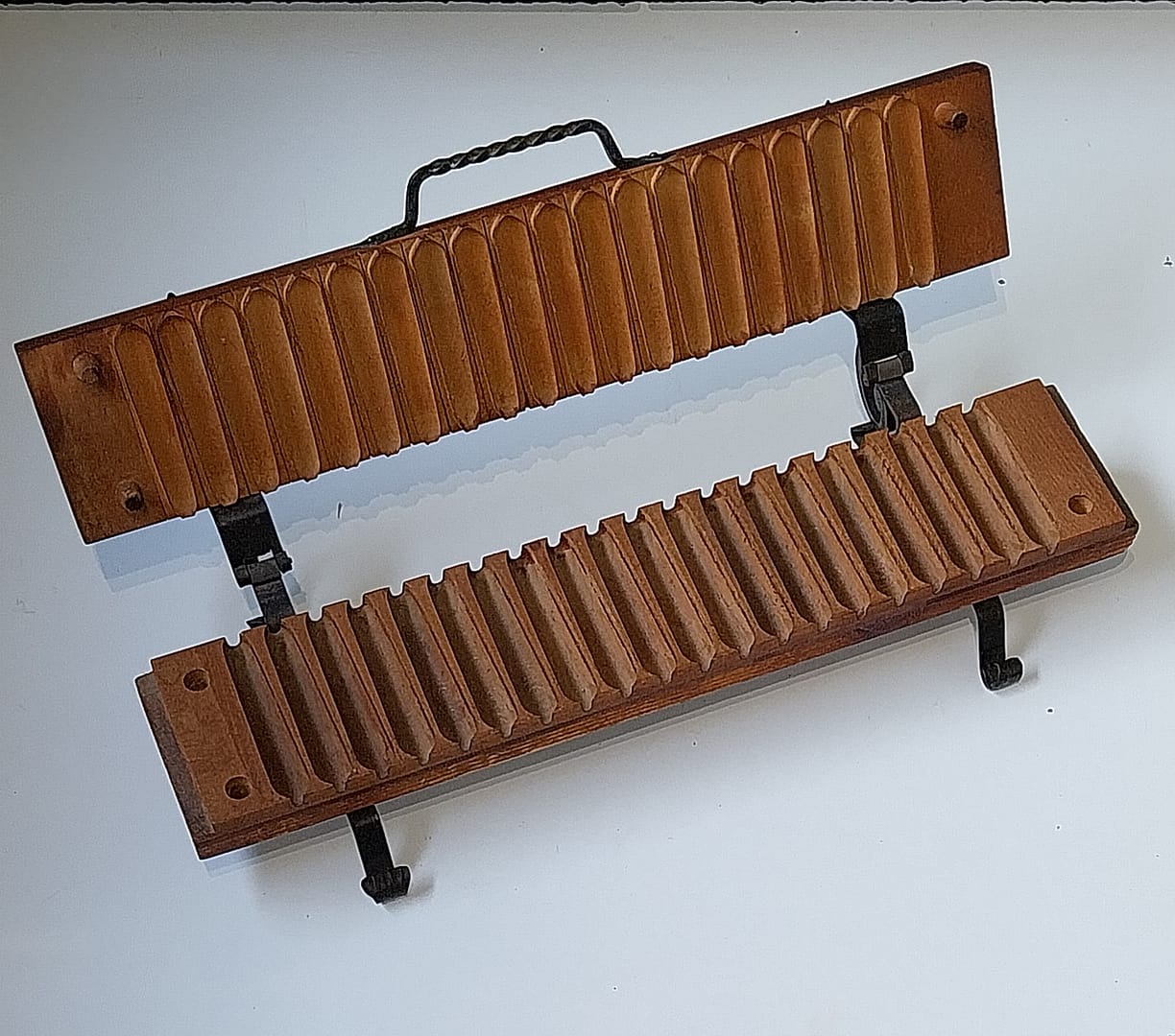 Antiek scharnierend sigarenpers-rek, jaren '30 - Afbeelding 6