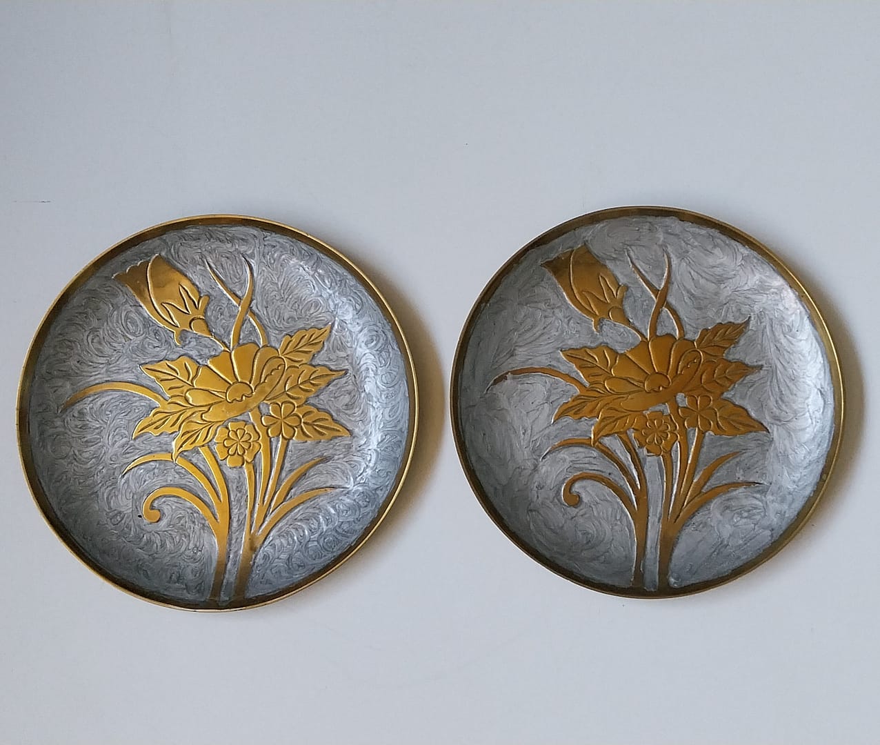 Set Messing wandborden met bloemen, zilver blauw geëmailleerd - Afbeelding 5