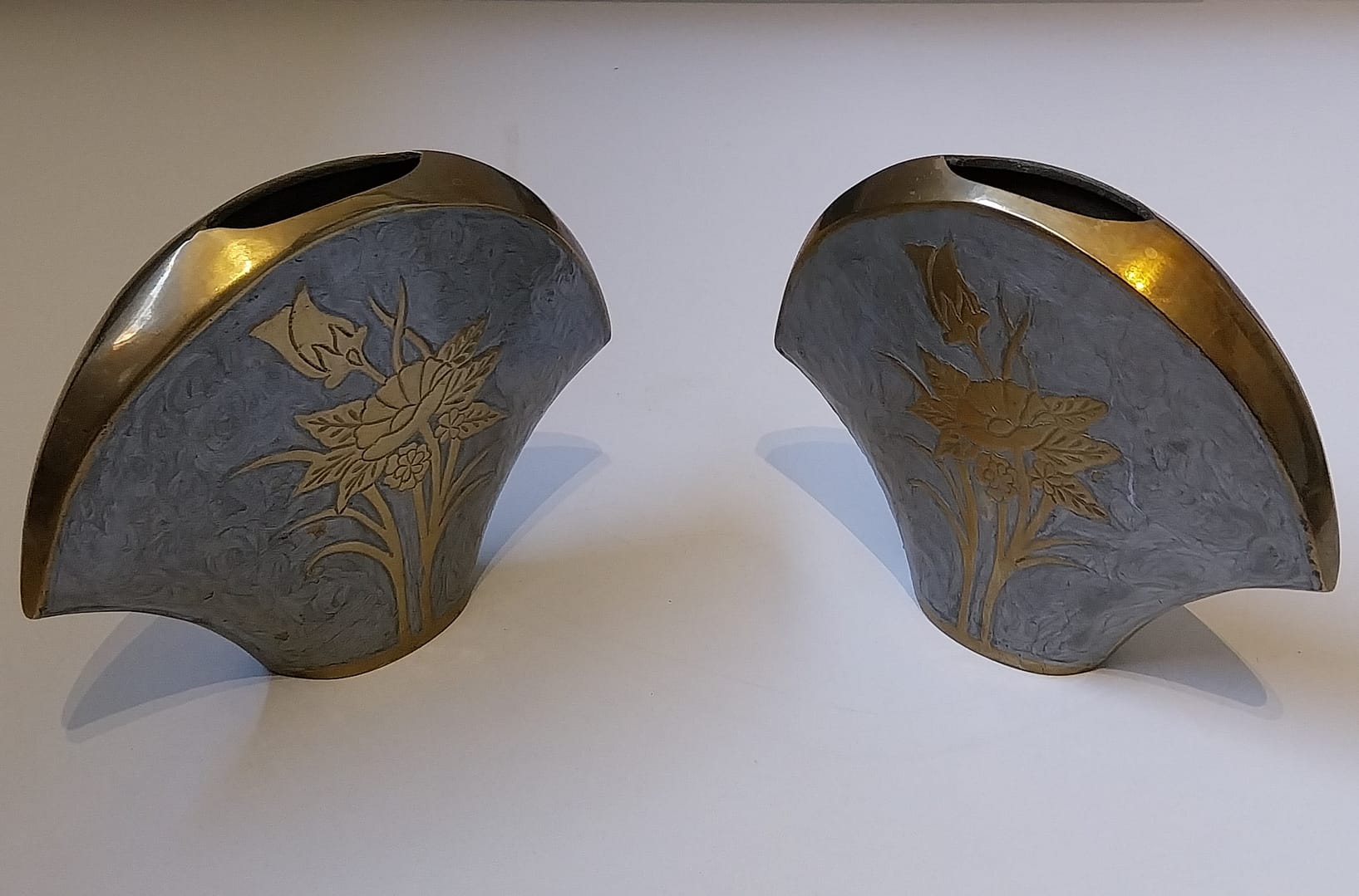 Set Messing vaasjes met bloemen, zilver blauw geëmailleerd - Afbeelding 4