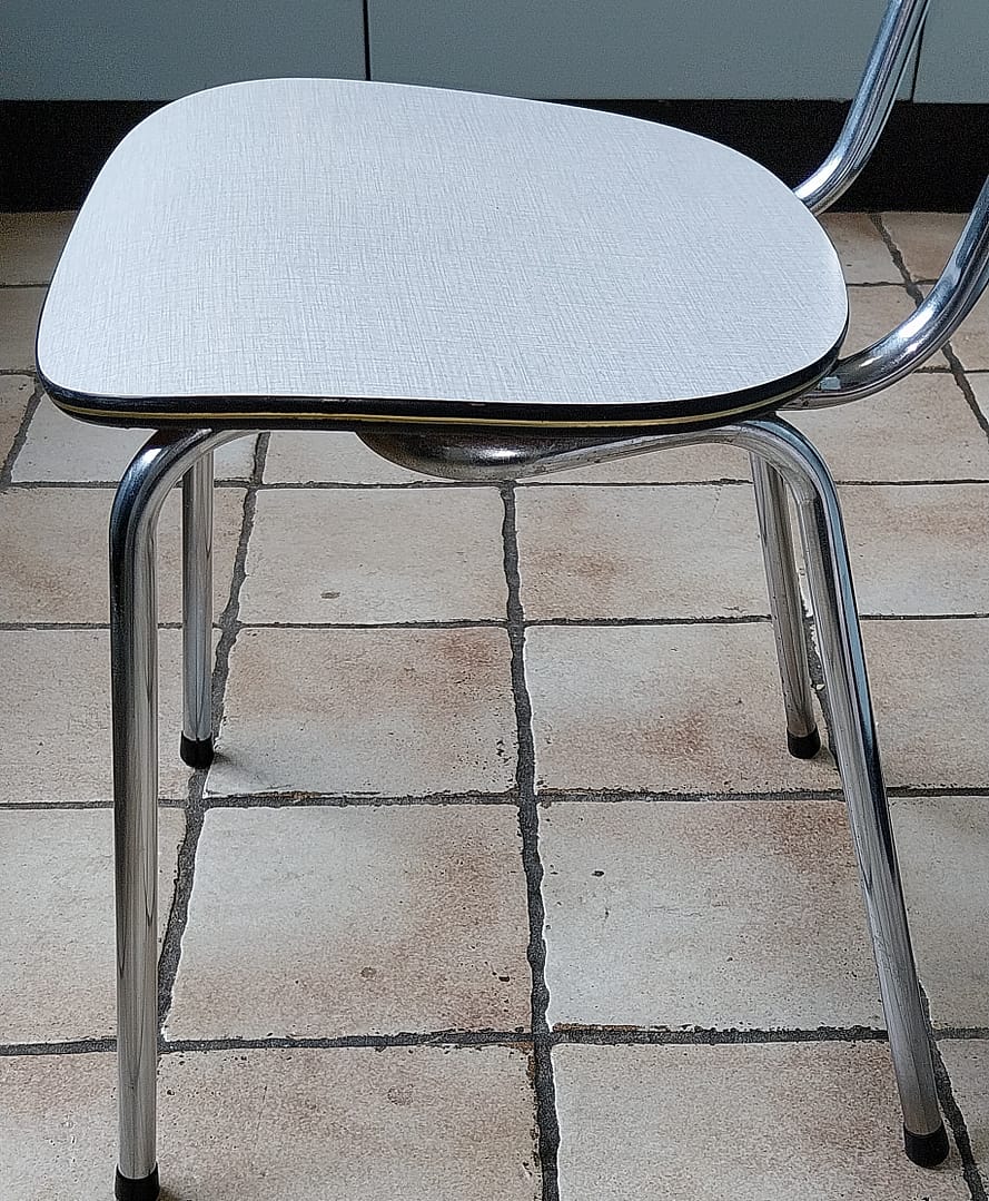 6 st. lichtgrijze Formica keukenstoelen - Afbeelding 9