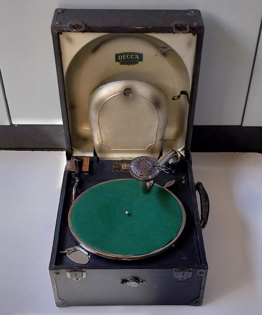 Antieke Grammofoon Decca model 66, jaren 20