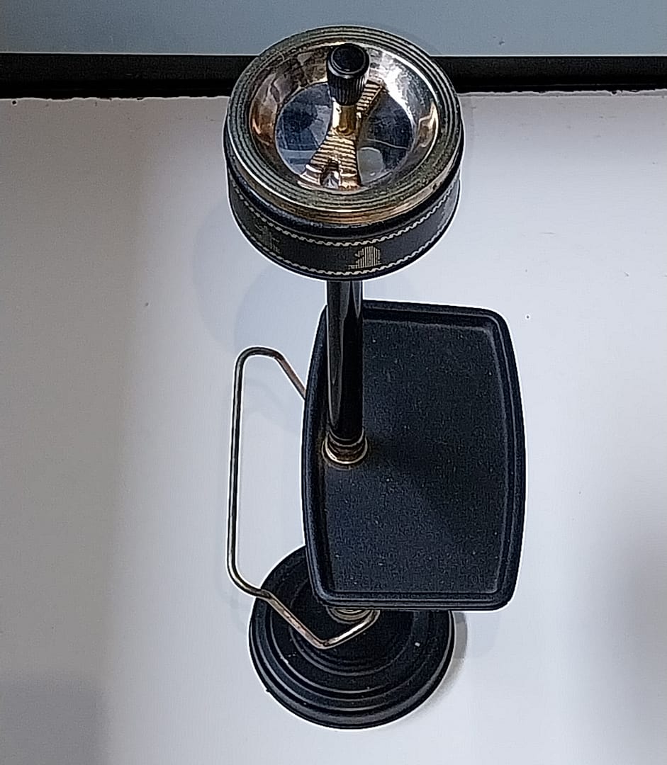 Vintage staande zwarte draaiasbak jaren 60/70 - Afbeelding 3